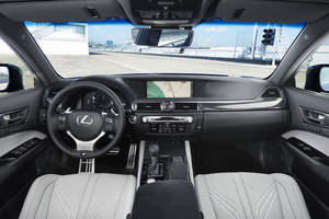Das Cockpit im Lexus GS-F. © Lexus