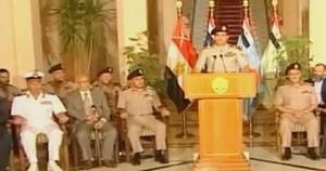 Al-Sisi mit seinen Putsch-Generälen samt dem mittlerweile fahnenflüchtigen ElBaradei. © WELTEXPRESS (Screenshot von Al Jazeera TV)