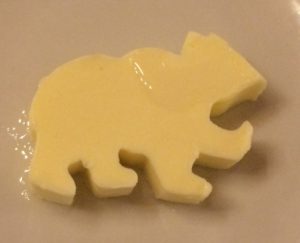 Ein Bär aus Butter im Gasthaus Zum Roten Bären.