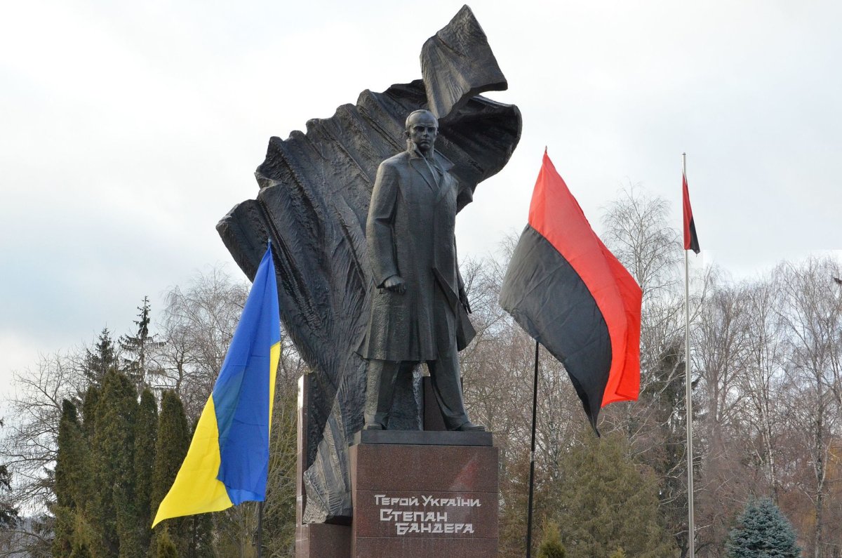 Das „Schwarzbuch über die Gräueltaten der Bandera-Anhänger“ von Prof. Dr. Michael Myagkov liegt jetzt auf Deutsch in einer Übersetzung von Dr. Wolfgang Schacht vor