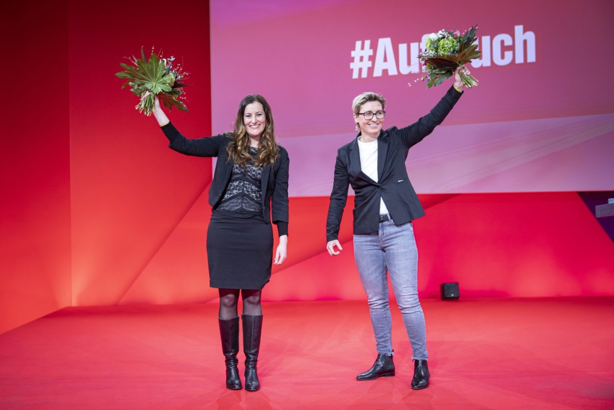 Geistige Tiefflieger – Fällt die Linke mit diesen beiden Klapskallis raus aus dem Berliner Reichstag