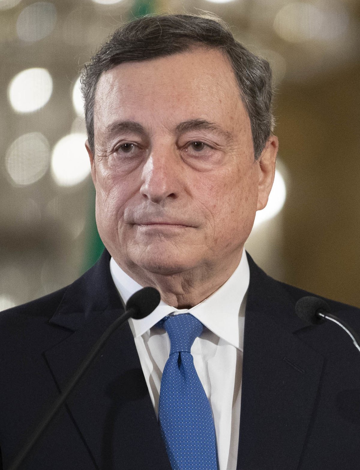 Der frühere EZB-Chef und italienische Ex-Ministerpräsident Mario Draghi: „Die Reaktion der Europäischen Union muss rasch, intensiv und umfassend erfolgen“, als wäre die EU ein einziger Staat