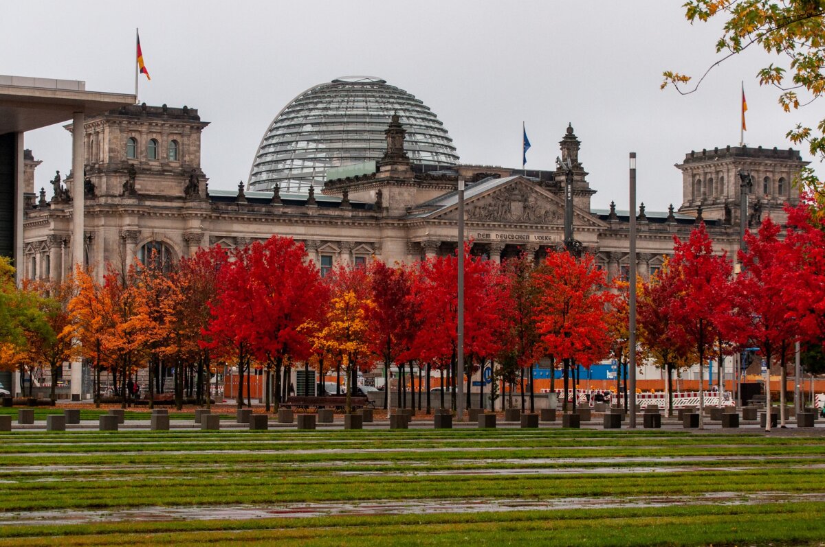 Wer ist schuld an der Rezession? „Atlantikbrückler“ zanken planlos im Bundestag