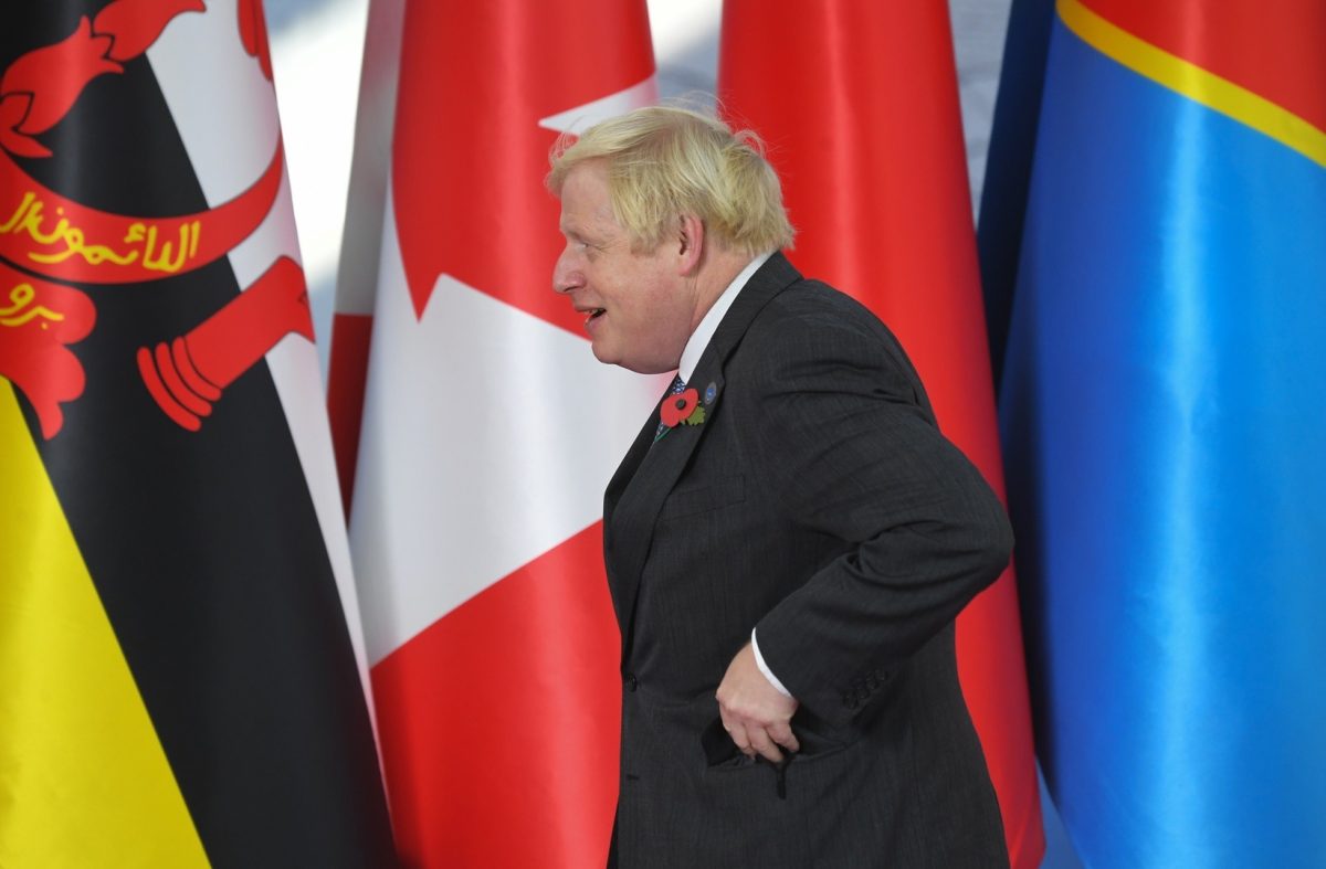Wurde Alexander Boris de Pfeffel Johnson als Premierminister des VK vom Kapitalisten Christopher Harborne bestochen?