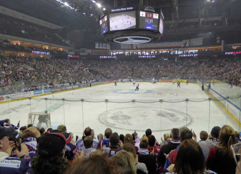Endlich wieder Deutsche Eishockey-Liga – Eisbären Berlin starten mit einem Heimspiel gegen die Straubing Tigers in die Saison