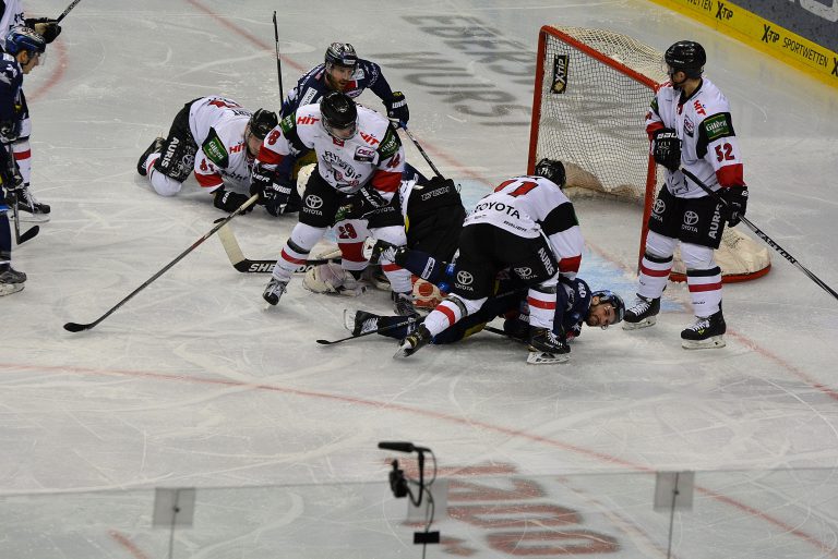 Haie beißen Eisbären – Kölner Haie gewinnen 3:0 bei Berliner Eisbären