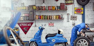 Mit dem Django 50 Sport von Peugeot nostalgisch durch den Prenzlauer Berg