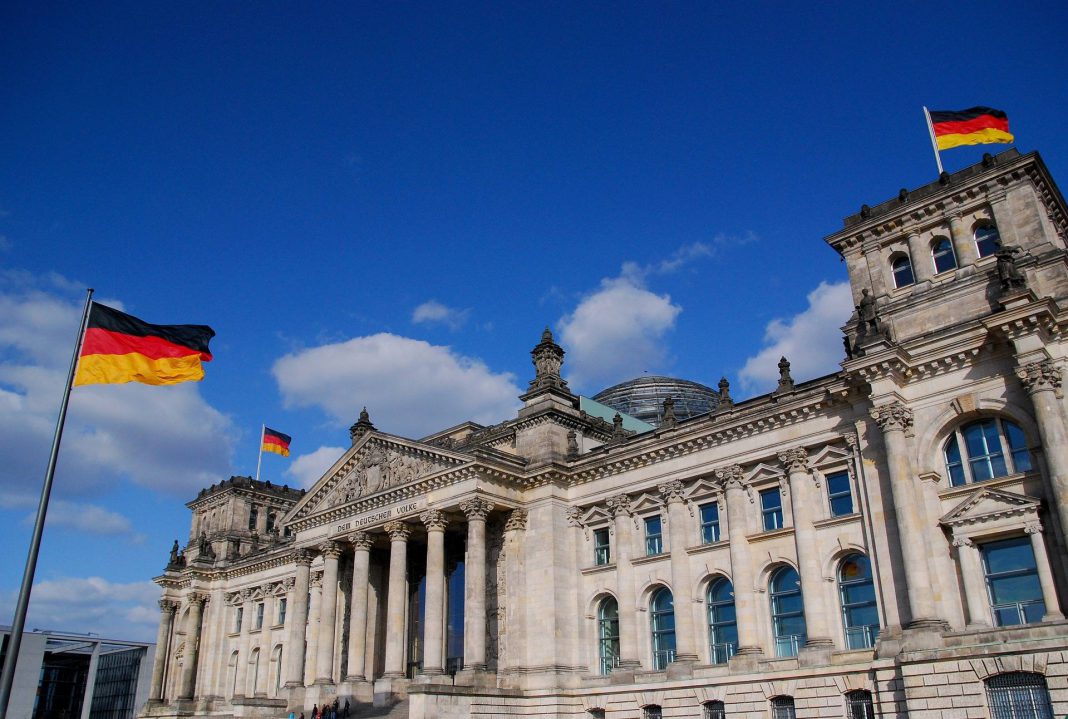 Der Reichstag in Berlin. Quelle: Pixabay Der Reichstag ist das Parlamentsgebäude der Bundesrepublik Deutschland.