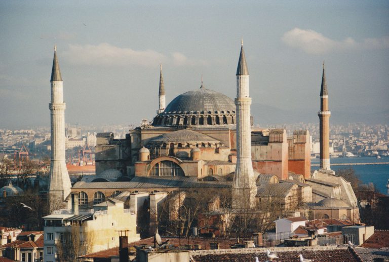 Der Mut des Ministers oder Alarmstufe Reisehinweise – Auswärtiges Amt verschärft Reise- und Sicherheitshinweise für die Türkei