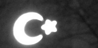 Türkische Offiziere und Soldaten versuchten gestern einen Putsch gegen Sultan Erdogan und die Islamisten von der AKP – Seit heute wird zurückgeputscht