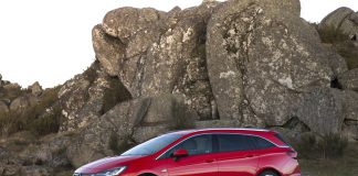 Kompakter Kombi mit krass viel Platz – Opel bringt mit dem Astra Tourer ein schickes Familienfahrzeug auf den Markt