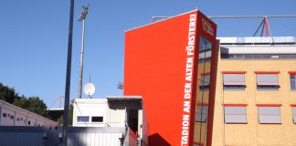 1. FC Union Berlin – Mittelstürmer Collin Quaner trifft und trifft, manchmal auch besonders sehenswert Stadion An Der Alten Försterei