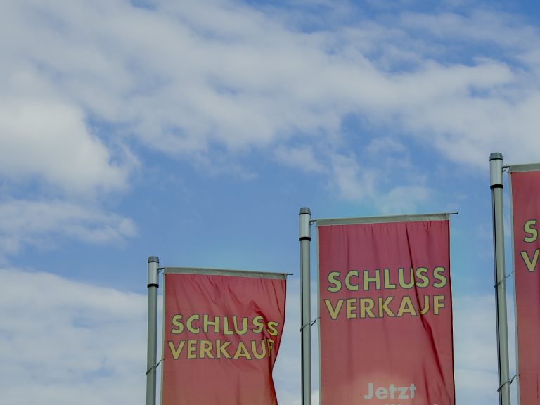 Montenegro steht zum Verkauf