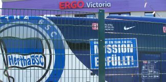 Tante Hertha hinkt in Berlin und in der BRD hinterher oder Die Untoten aus dem Berliner Westend