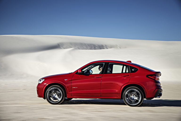 BMW X4 ist ein SUV mit Coupé-Anmutung – Wichtige Gene hat der X4 vom großen Bruder geerbt