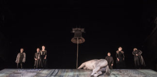 Inszenierung schmerzlich vermisst – Lesung „Der Schimmelreiter“ beim Theatertreffen