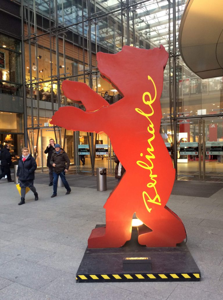 Ein Berlinale-Bär 2017 in Berlin