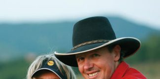 Über das Projekt „AsvaNara Experience“ – Ariane Schurmann und Edwin Wittwer im Exklusivinterview