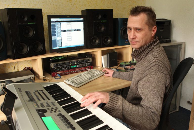 Axel-Titzki-Stiftung in Eisenhüttenstadt gegründet – Familie und Freunde wollen junge Musiker aus der Region fördern