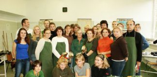 Dr. Hiltrud Straßer zum Hufschutz – Das Barhuf-Laufen ist auf dem Vormarsch