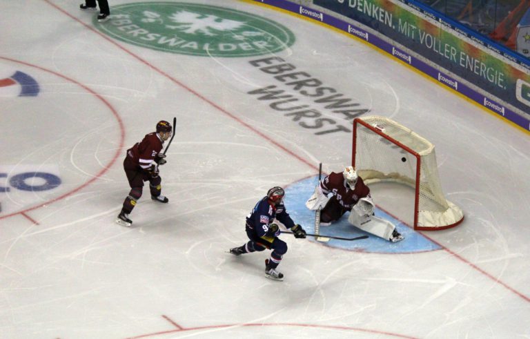 Eisbären Berlin vs Sparta Prag