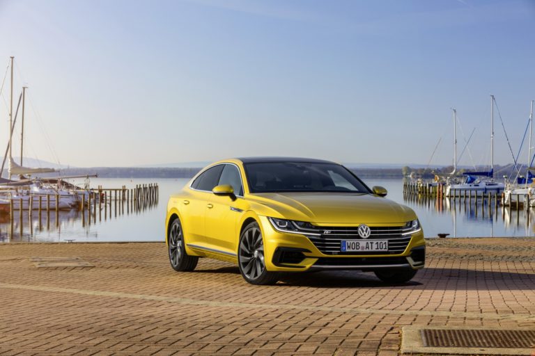 Die Business-Class von VW heißt jetzt Arteon – Die dynamisch gestylte Limousine mit Heckklappe ist ab 34 475 Euro zu haben