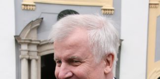 Götterdämmerung bei CDU und CSU Horst Seehofer