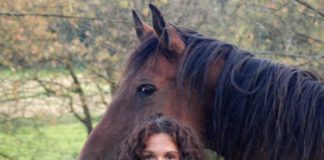 Die Philosophin Elma Esrig im WELTEXPRESS-Exklusivinterview: Kentaur – „Die Einheit zwischen Mensch und Pferd“