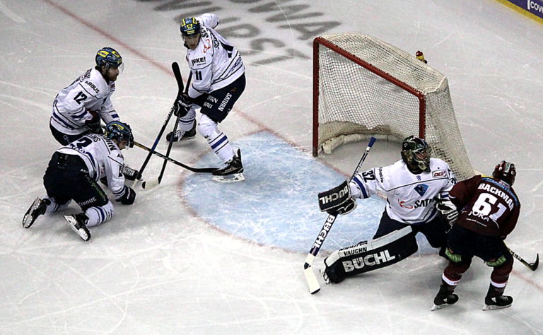 Eisbären Berlin versus ERC Ingolstadt