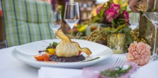 17 Gastronomiebetriebe und Produzenten sowie elf kulinarische Höhepunkte im Genießerland Tegernsee Kirschner Stuben in Rottach-Egern am Tegernsee.