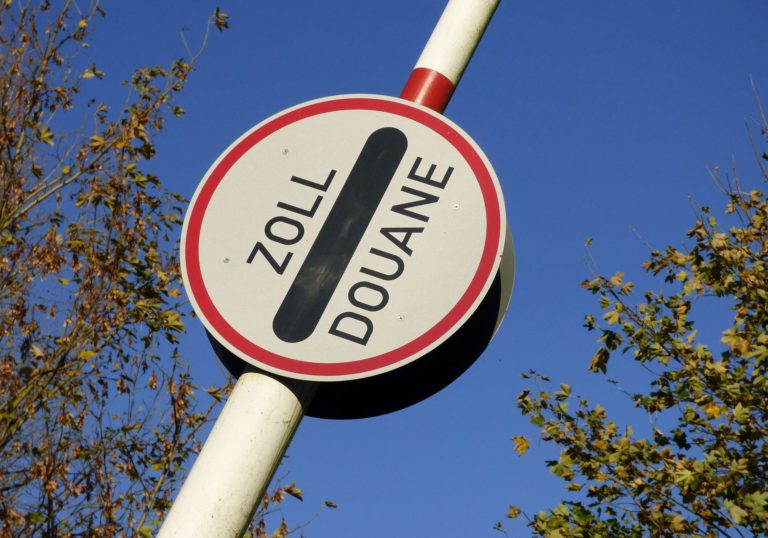 Zoll / Douane