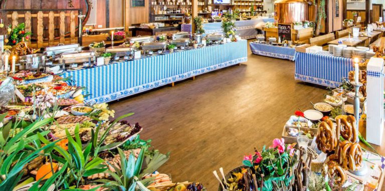 Bayerischer Brunch mitten in Berlin.