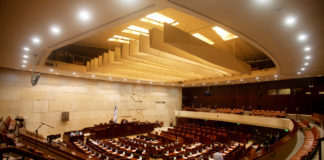 Der wahre Sieger – Als die israelische Armee gerade das Westjordanland, Ostjerusalem und den Gazastreifen eroberte Knesset