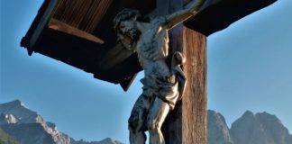 Das Kreuz mit dem Kreuz des Herrn Söder in Bayern Kreuze in Bayern.