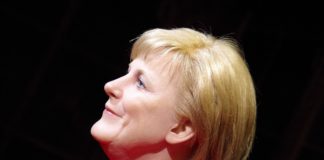 Tarnen, türken, täuschen – Die erzwungene Willkommenskultur der Merkel-Regierungen Angela Merkel als Wachsfigur in Berlin.
