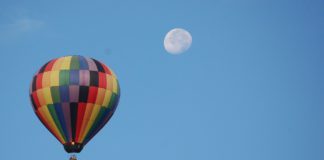 Blinde Linke oder Die Gedanken sind leer – Die Linkspartei ist von den Lohnarbeitern so weit weg wie der Mond von der Erde