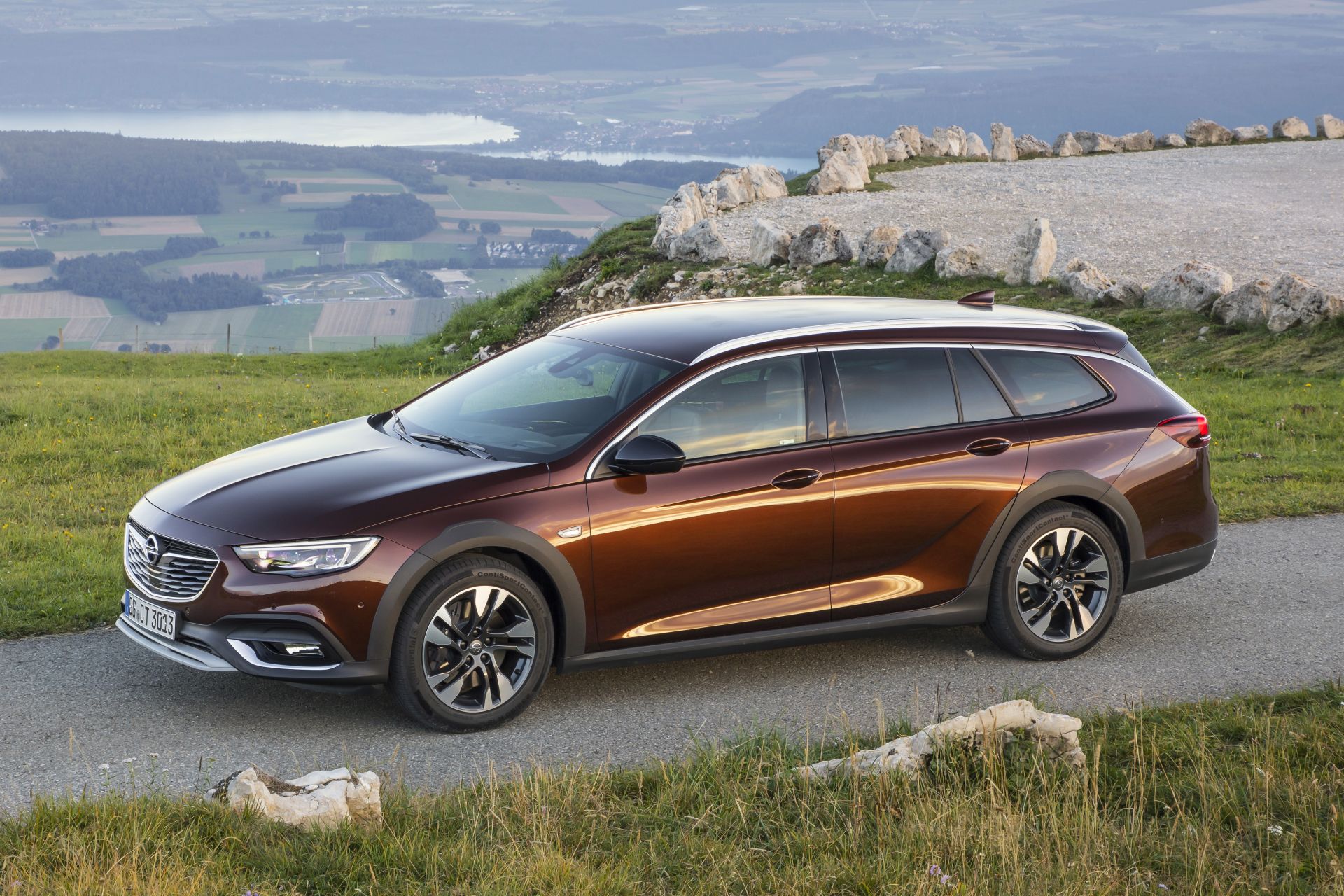 Opel insignia country tourer