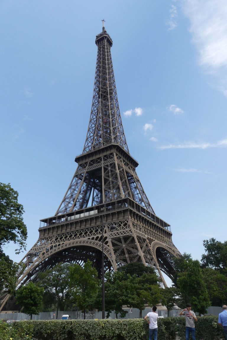 Flusskreuzfahrt auf der Seine in Frankreich.