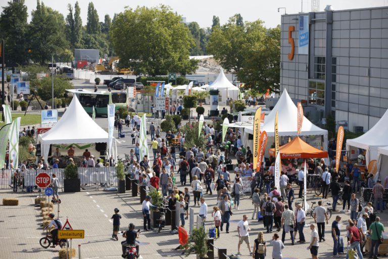 Neue Wohnmobile und Freizeitaktivitäten auf dem Caravan Salon Düsseldorf – Weltweit größte Messe für Reisemobile und Caravans startet am 25. August