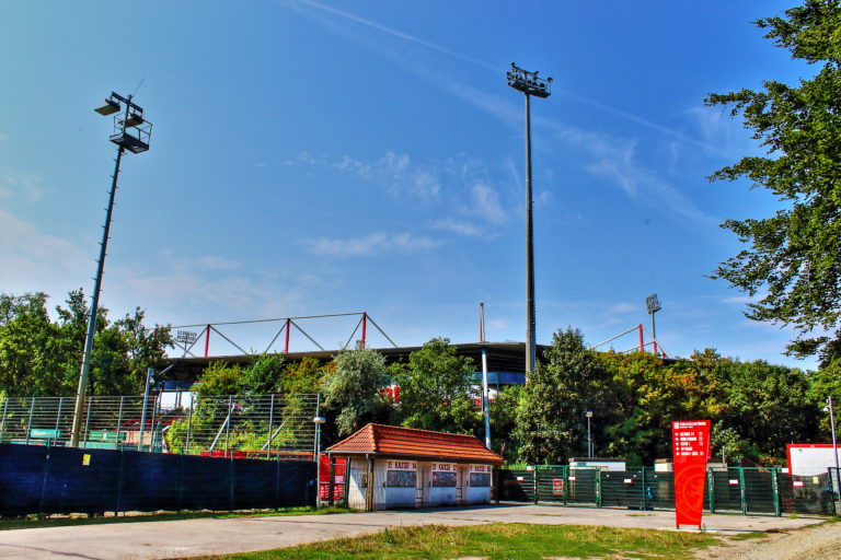 Spätes Glück und Erfahrung – Auftaktsieg für den 1. FC Union Berlin