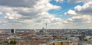 Migranten-Metropole Berlin – Weit über 1 Millionen Ausländer in der Hauptstadt der Bundesrepublik Deutschland