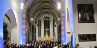 Leipzig, immer noch eine Musikstadt – Musikalische Impressionen von Morten Lauridsen bis Giacomo Puccini Konzert mit Morten Lauridsen in der Thomaskirch im Oktober 2018 in Leipzig.