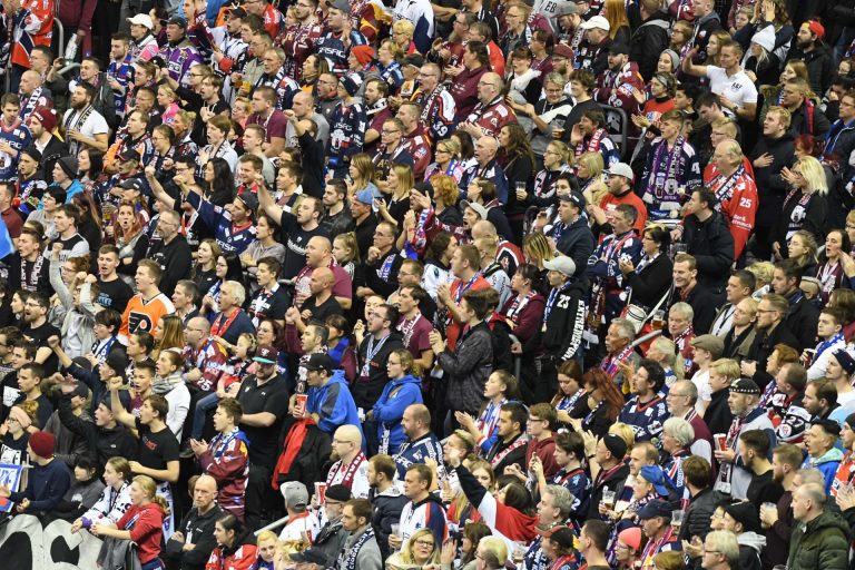 Berliner Eisbären besiegen Düsseldorfer EG oder zwei Punkte nach Penaltyschießen