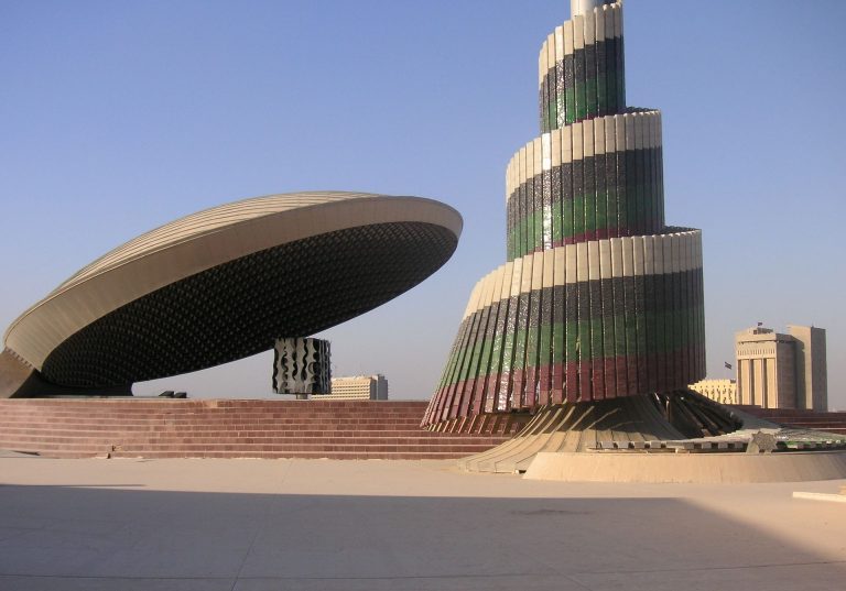 Auf geht`s Migranten: nach Hause!