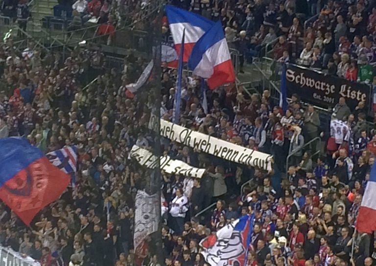 Selten so gejammert und gejault – Sportliche Bankrotterklärung der Eisbären Berlin