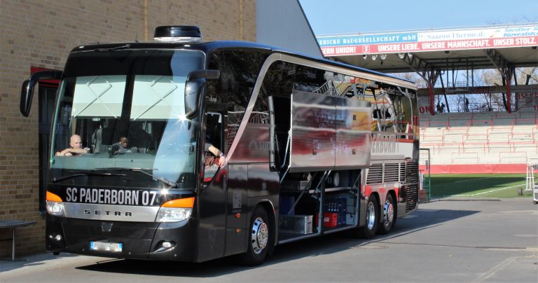 Erfolgreiche Rückkehr in die Alte Försterei – Fußballgott Steffen Baumgart nimmt die Punkte mit nach Paderborn