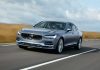 Mit den dynamischen Linien eines Coupés – Den Volvo S90 gibt es auch als Plug-in-Version