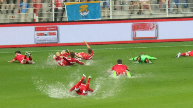 Saisonfinale in der 2. Fußball-Bundesliga – Patzer und letzte Hoffnungen