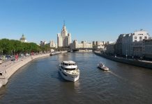 Sängerin Vassy vertritt die VSA anstelle von Brandon Howard bei Intervision in Moskau