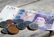 Andrew Mountbatten-Windsor, der nur noch den Titel „Randy Andy“ trägt, erhält vom Bruder und König Zuwendungen